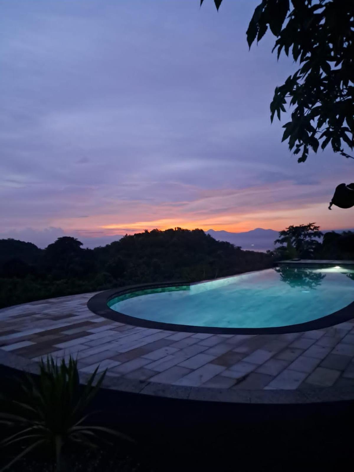 Kubuhill Sunset Bungalow Toyapakeh Dış mekan fotoğraf